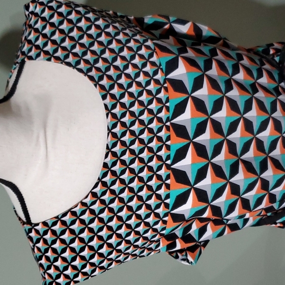 Dress - Picture 4 of 8